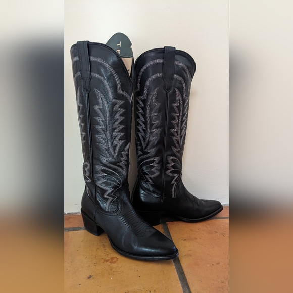 Women’s Tecovas “The Abby” Black Tall Cowboy Boots - Picture 2 of 6